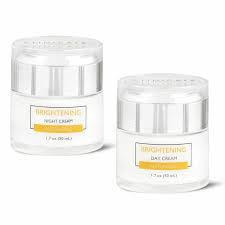 SKIN ESSENTIALS VITAMIN C + HYALURONIC ACID DAY &amp;NIGHT CREAM BRIGHTENING 110G