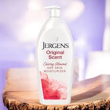 JERGENS CHERRY ALMOND