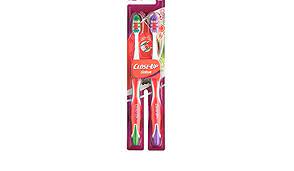 CLOSE UP TOOTHBRUSH(2)