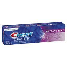 CREST 3D WHITE toothpaste