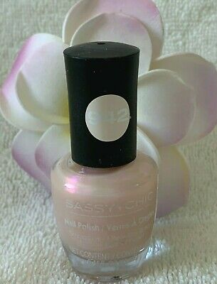 SASSY+CHIC NAIL POLISH 942